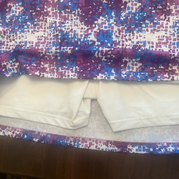 TOURNAMENT COLLECTION WOMEN’S SIZE XL SKORT.   PURPLE/BLUE/WHITE.  LIKE NEW - Picture 2 of 6